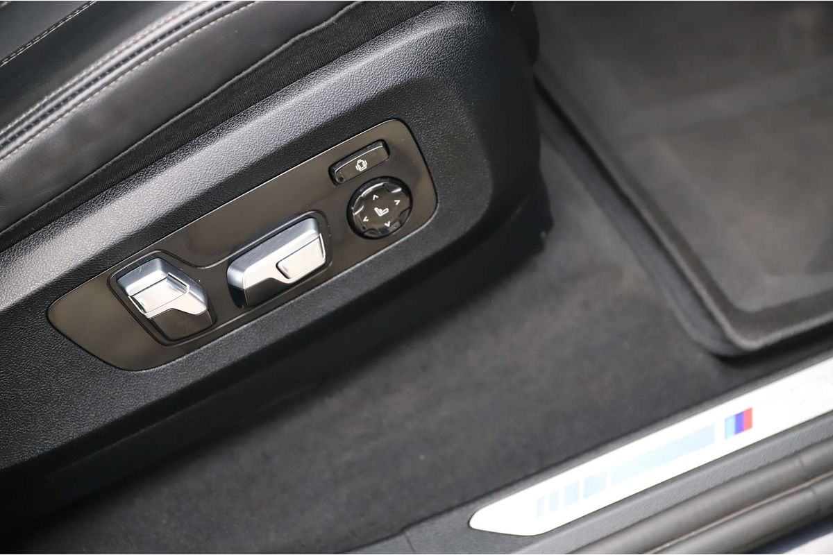 2021 BMW X7 M50i G07
