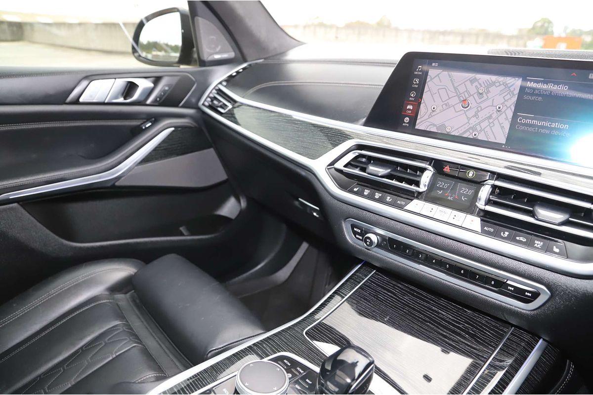 2021 BMW X7 M50i G07