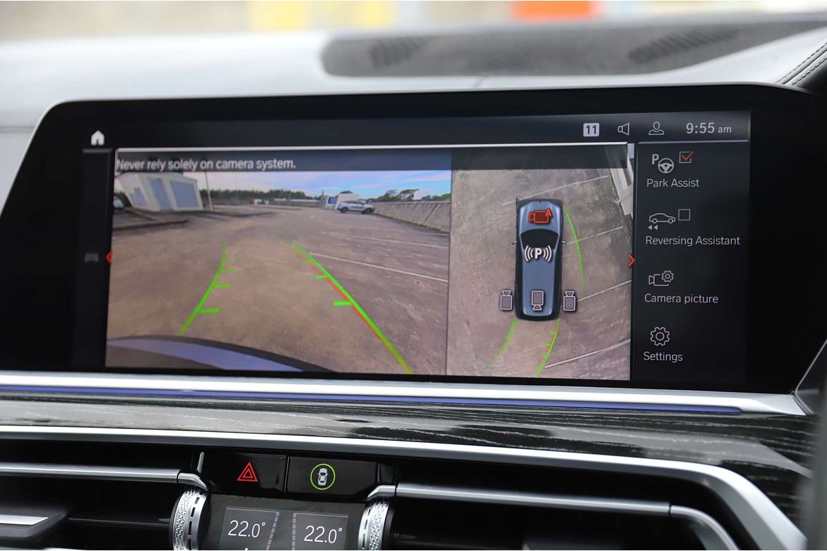 2021 BMW X7 M50i G07
