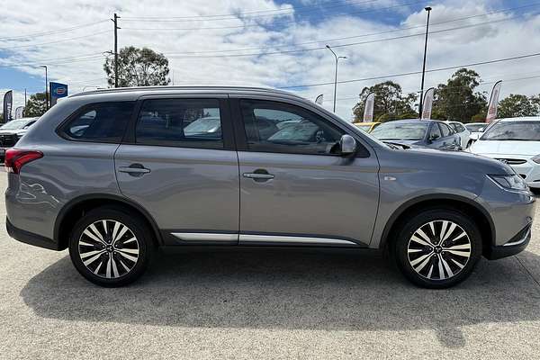 2019 Mitsubishi Outlander ES ZL
