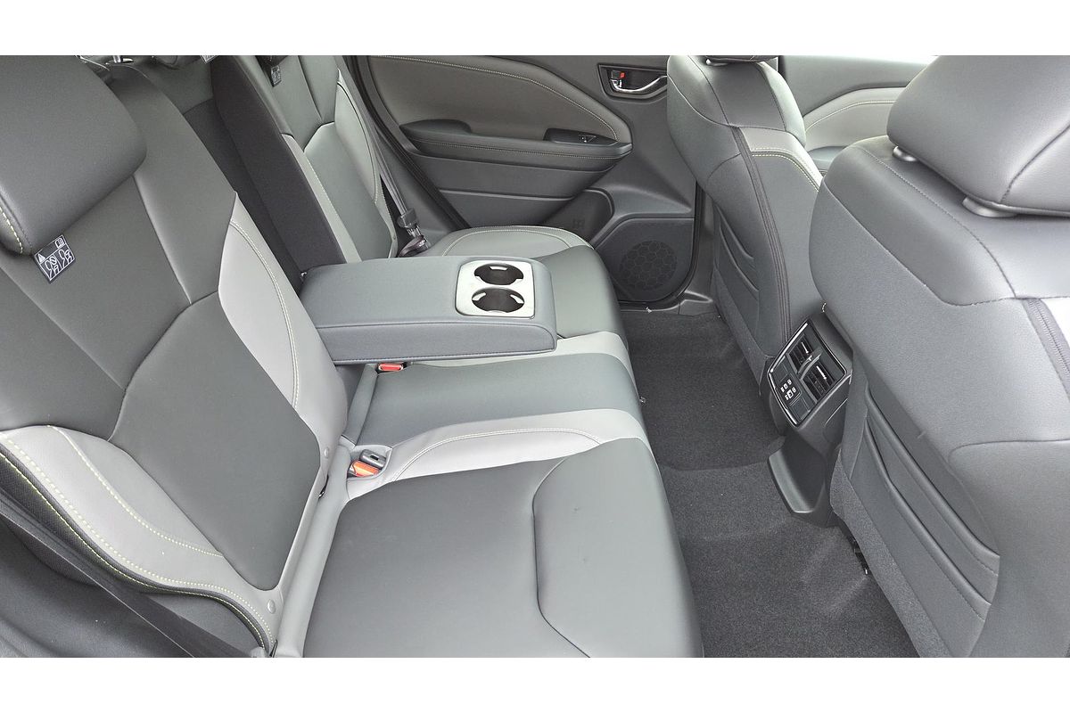 2025 Subaru Forester Sport S6