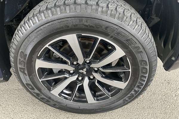 2019 Mitsubishi Pajero Sport Exceed QE