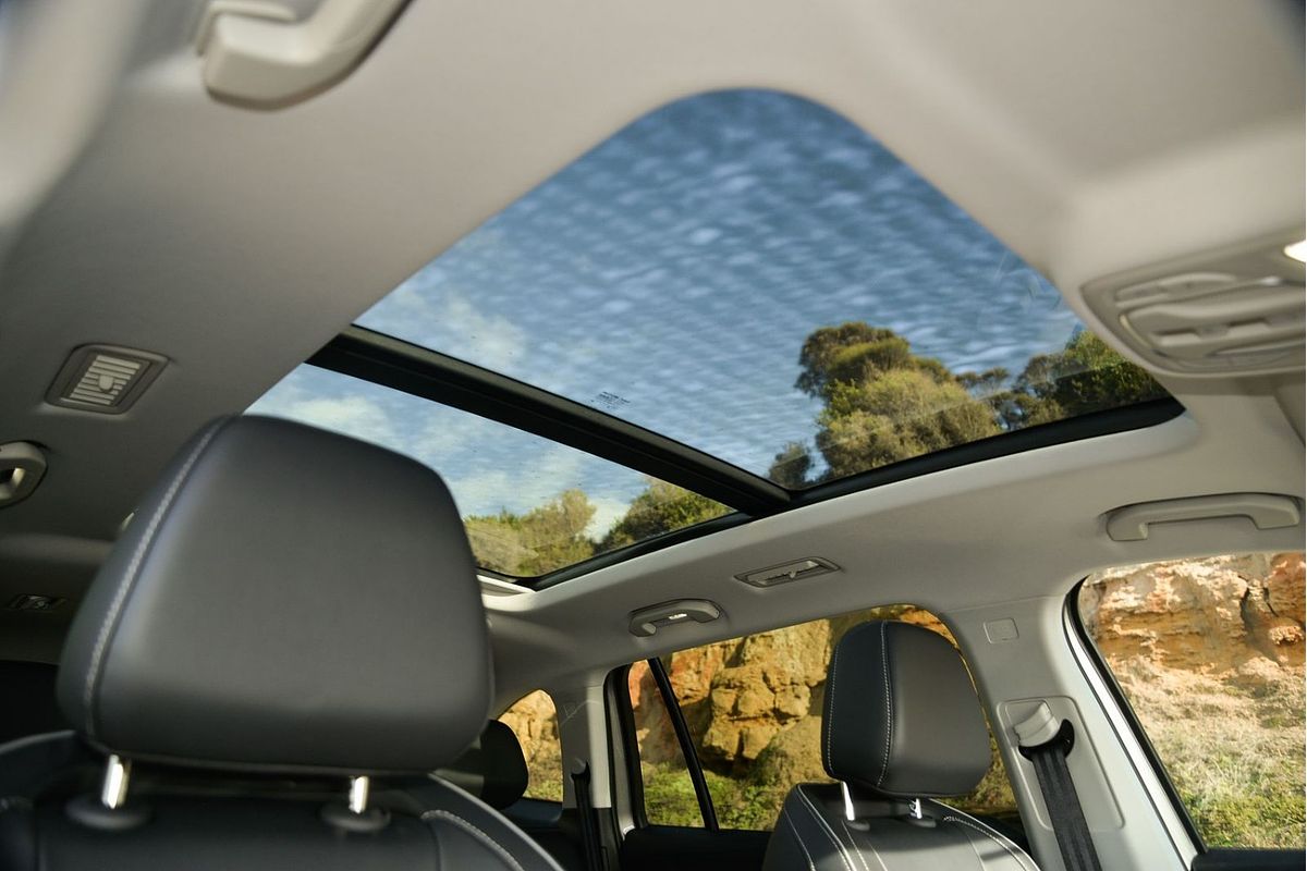 2025 MG QS Essence IS31