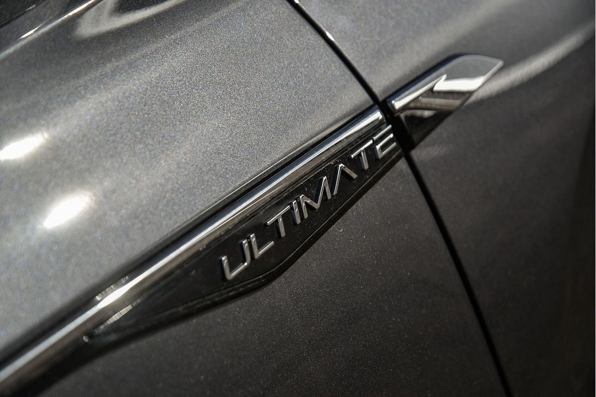 2025 MG QS Essence IS31