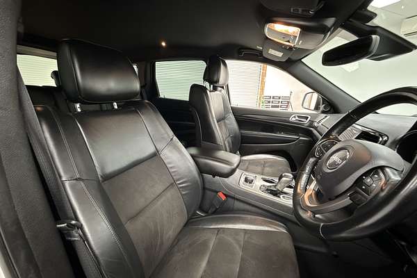 2020 Jeep Grand Cherokee Night Eagle WK