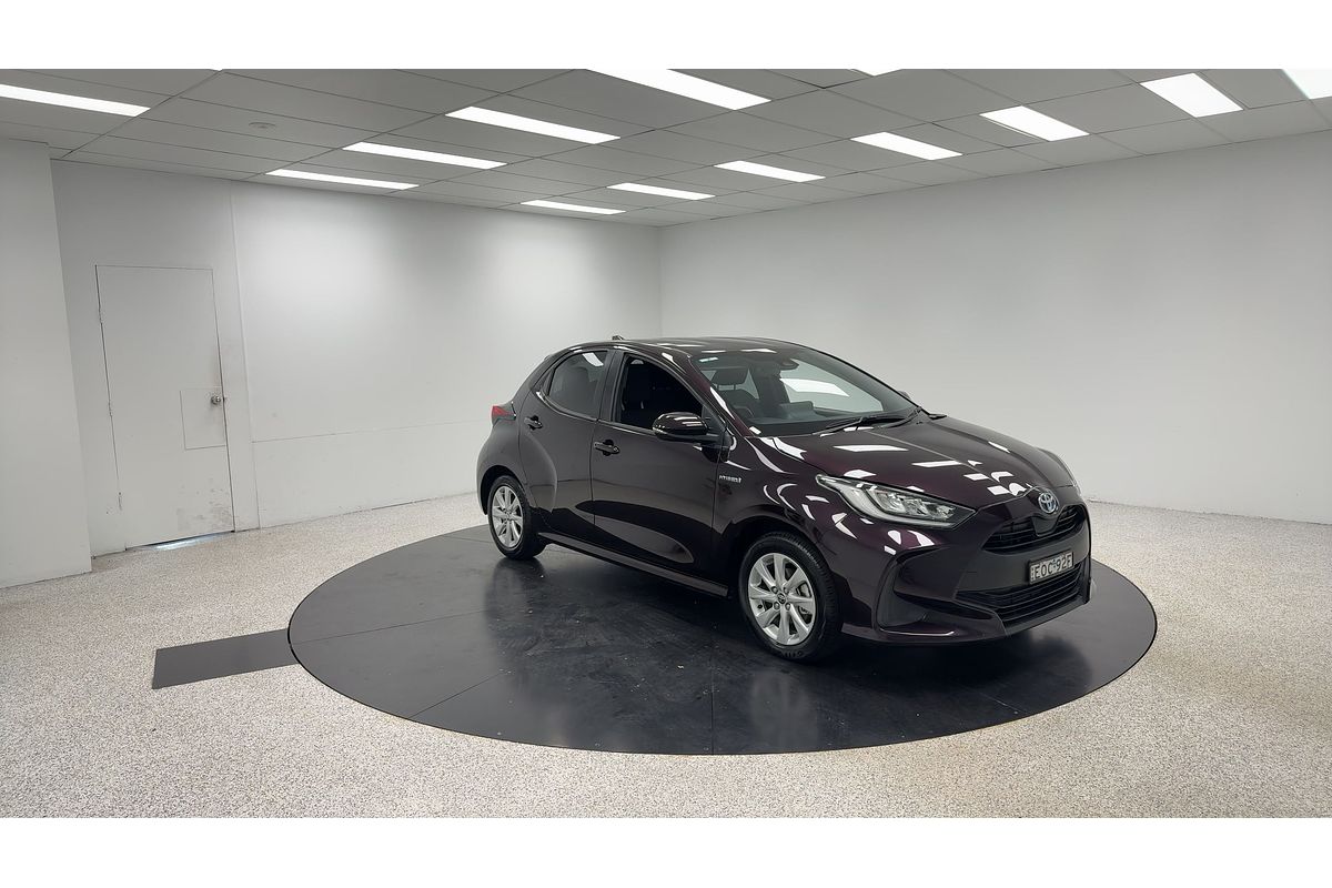 2021 Toyota Yaris SX Hybrid MXPH10R