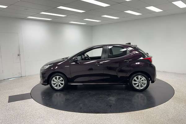2021 Toyota Yaris SX Hybrid MXPH10R
