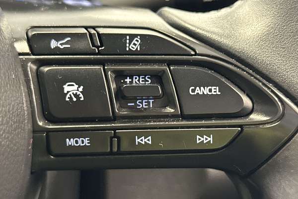 2021 Toyota Yaris SX Hybrid MXPH10R