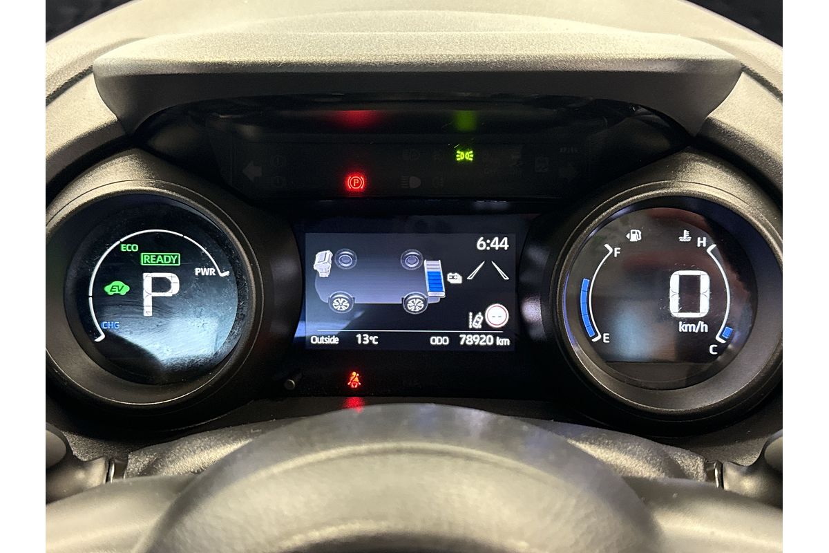 2021 Toyota Yaris SX Hybrid MXPH10R