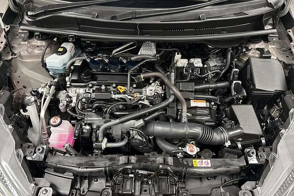 2021 Toyota Yaris SX Hybrid MXPH10R