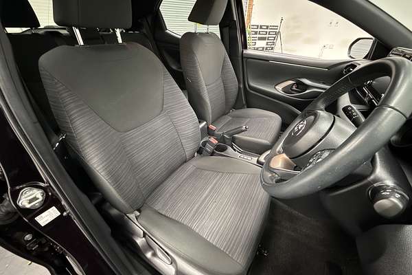 2021 Toyota Yaris SX Hybrid MXPH10R