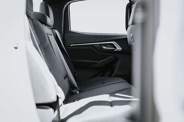 2025 Isuzu D-MAX LS-U  4X4