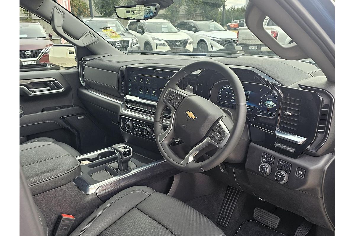 2025 Chevrolet Silverado 1500 LTZ Premium W/Tech Pack T1 4X4