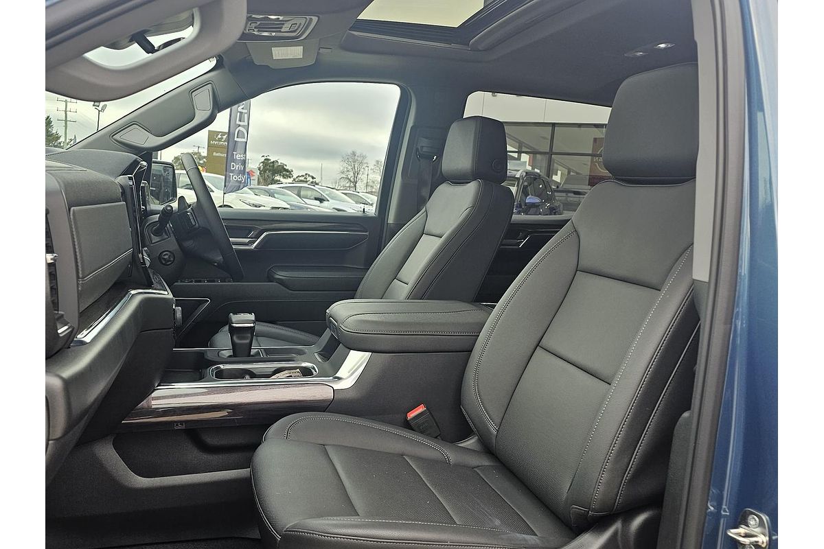 2025 Chevrolet Silverado 1500 LTZ Premium W/Tech Pack T1 4X4