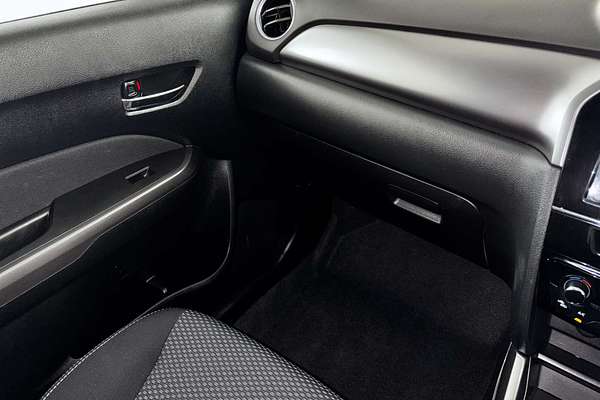 2023 Suzuki Vitara LY Series II