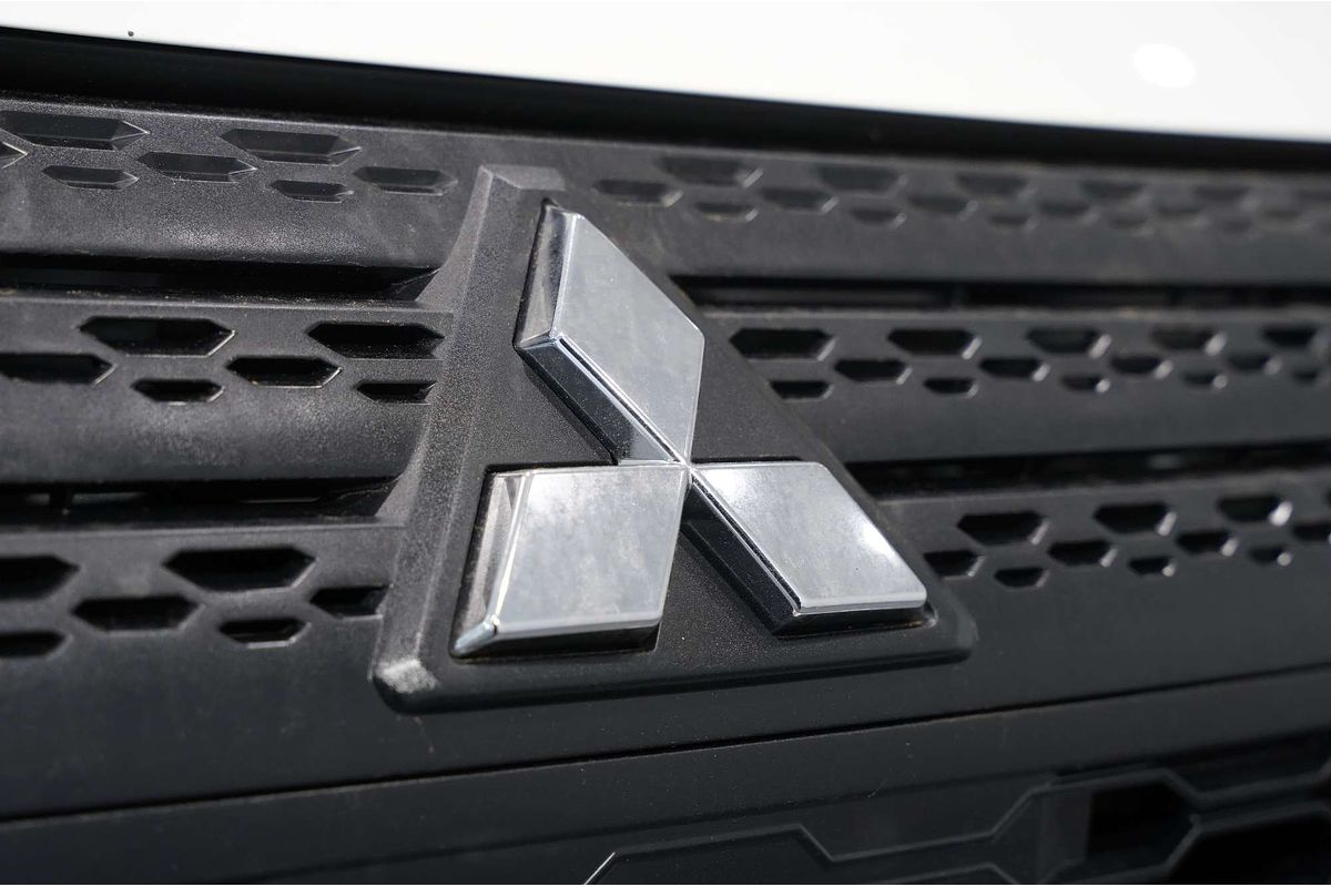 2023 Mitsubishi Eclipse Cross ES YB