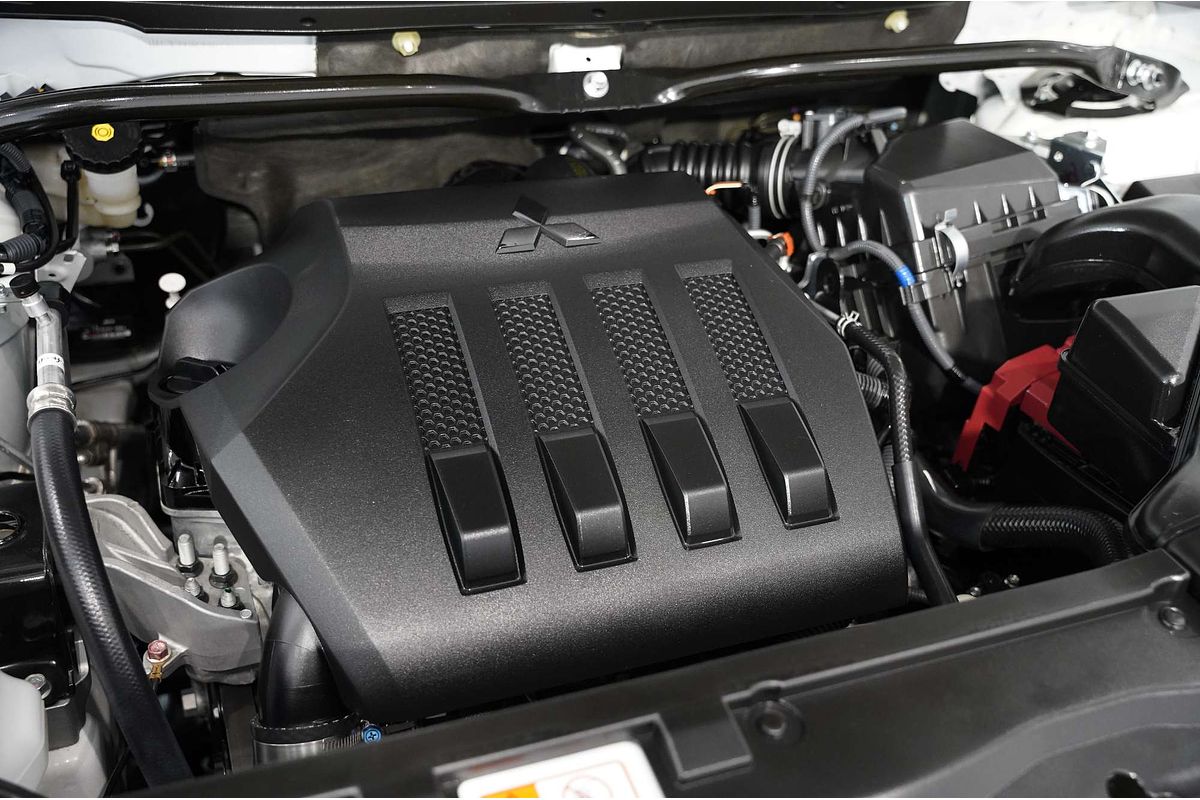 2023 Mitsubishi Eclipse Cross ES YB