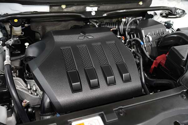 2023 Mitsubishi Eclipse Cross ES YB