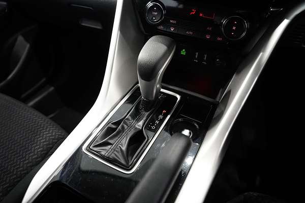 2023 Mitsubishi Eclipse Cross ES YB