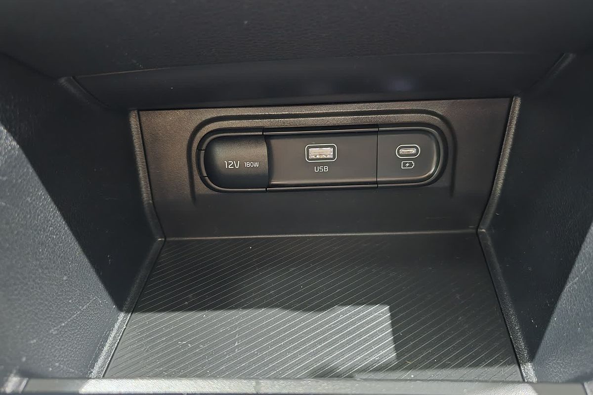 2023 Kia Sportage S NQ5