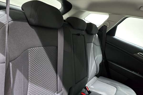2023 Kia Sportage S NQ5