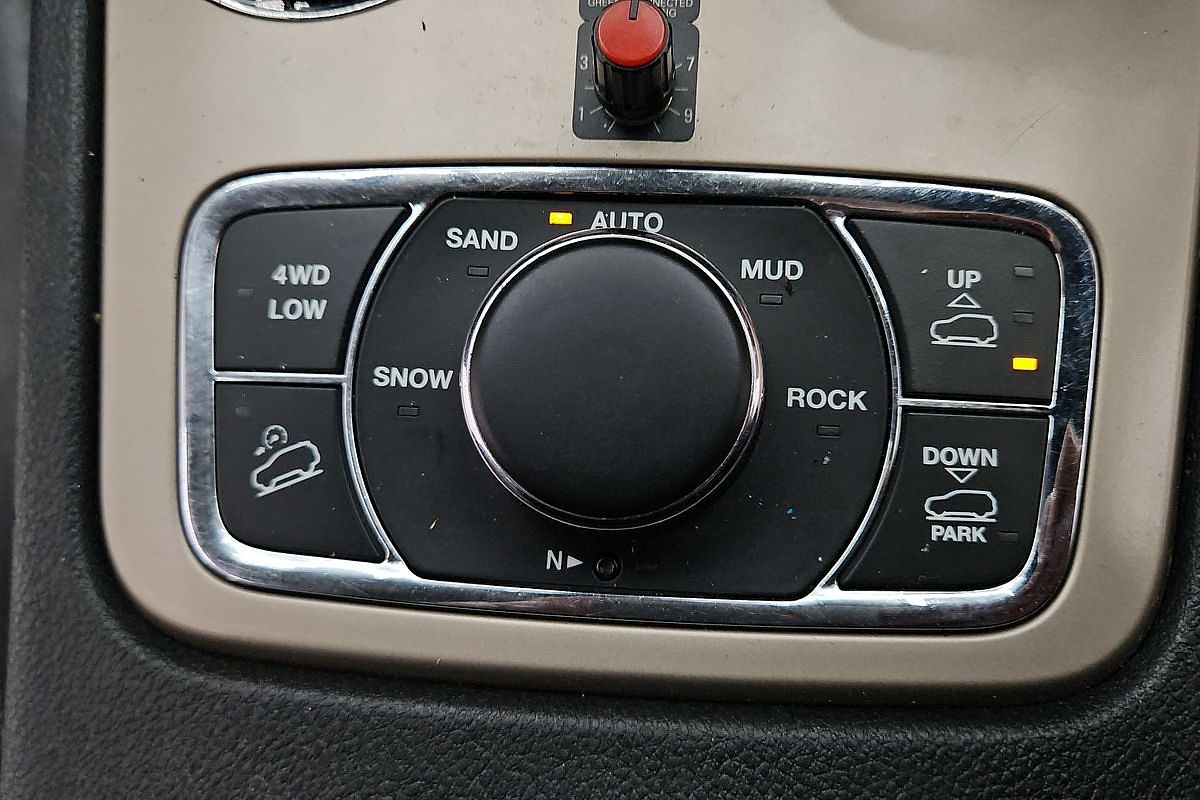 2013 Jeep Grand Cherokee Overland WK