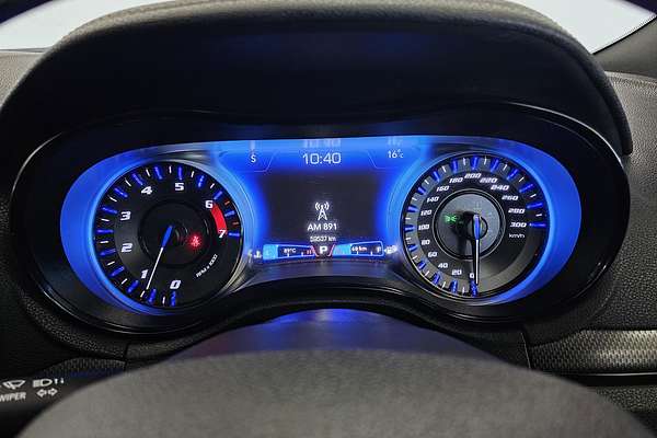 2021 Chrysler 300 SRT Core LX