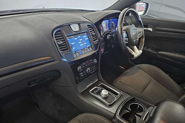 2021 Chrysler 300 SRT Core LX