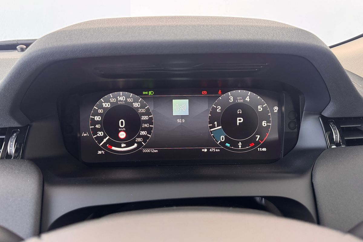 2025 Land Rover Discovery Sport P200 S L550