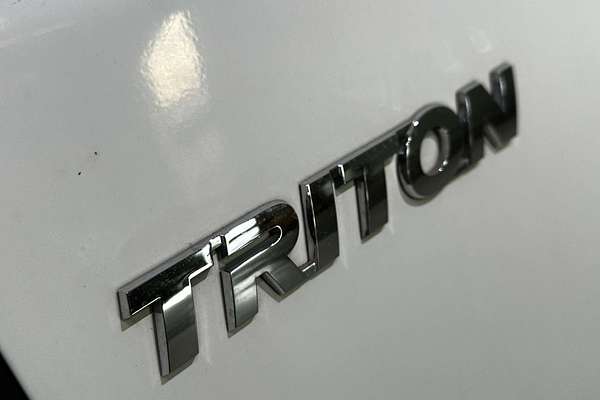 2019 Mitsubishi Triton GLX+ MR 4X4