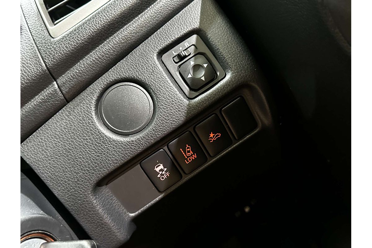 2019 Mitsubishi Triton GLX+ MR 4X4