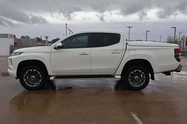 2021 Mitsubishi Triton GLS MR 4X4