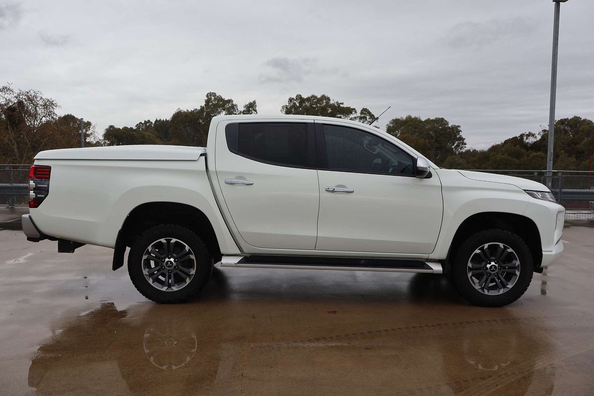 2021 Mitsubishi Triton GLS MR 4X4