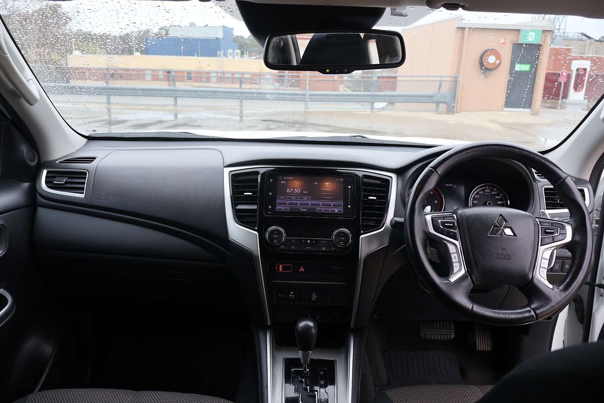 2021 Mitsubishi Triton GLS MR 4X4