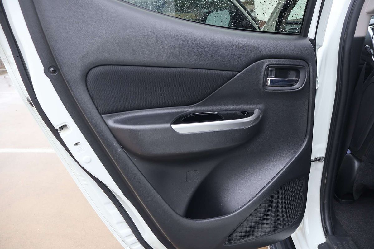 2021 Mitsubishi Triton GLS MR 4X4