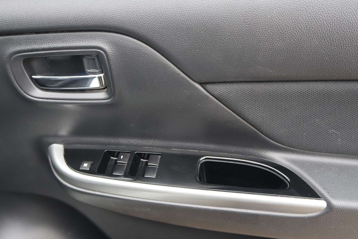 2021 Mitsubishi Triton GLS MR 4X4
