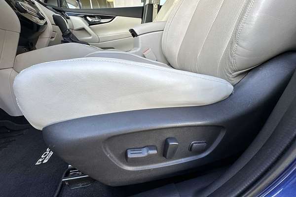 2017 Nissan Rogue Sport SL