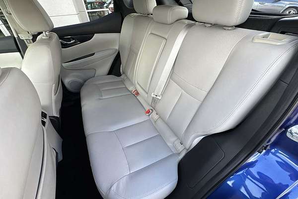 2017 Nissan Rogue Sport SL