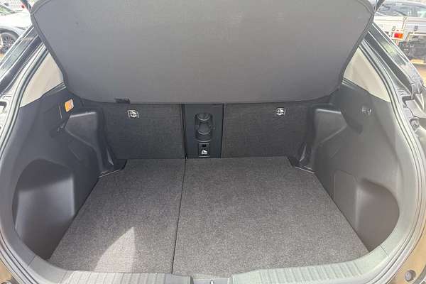 2024 Toyota Yaris Cross GX MXPJ10R