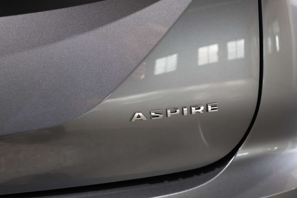 2022 Mitsubishi Outlander Aspire ZM