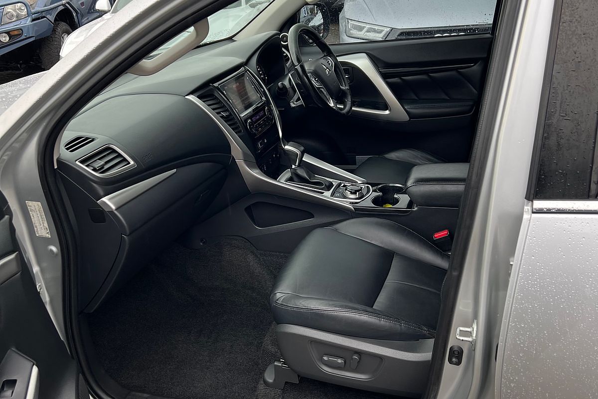 2015 Mitsubishi Pajero Sport Exceed QE