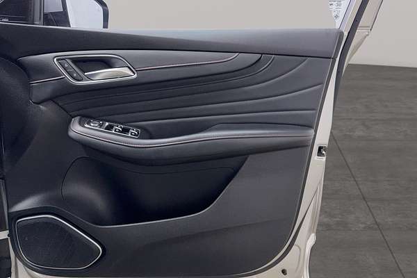 2021 MG HS PHEV Essence SAS23