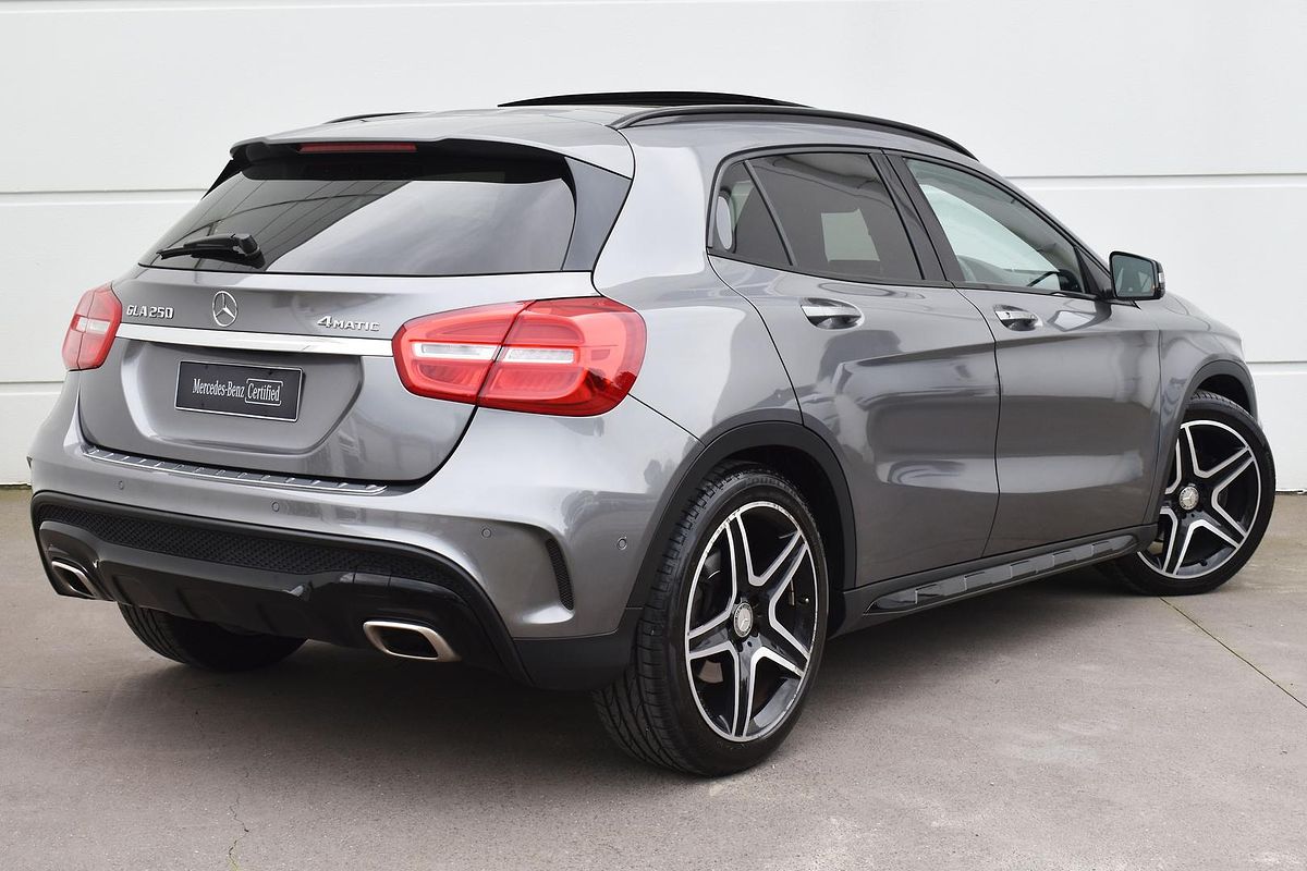 2015 Mercedes-Benz GLA-Class GLA250 X156