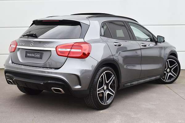 2015 Mercedes-Benz GLA-Class GLA250 X156