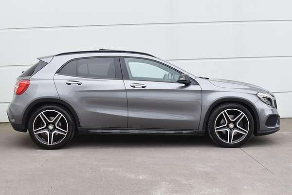 2015 Mercedes-Benz GLA-Class GLA250 X156