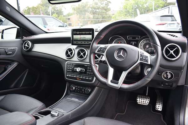 2015 Mercedes-Benz GLA-Class GLA250 X156