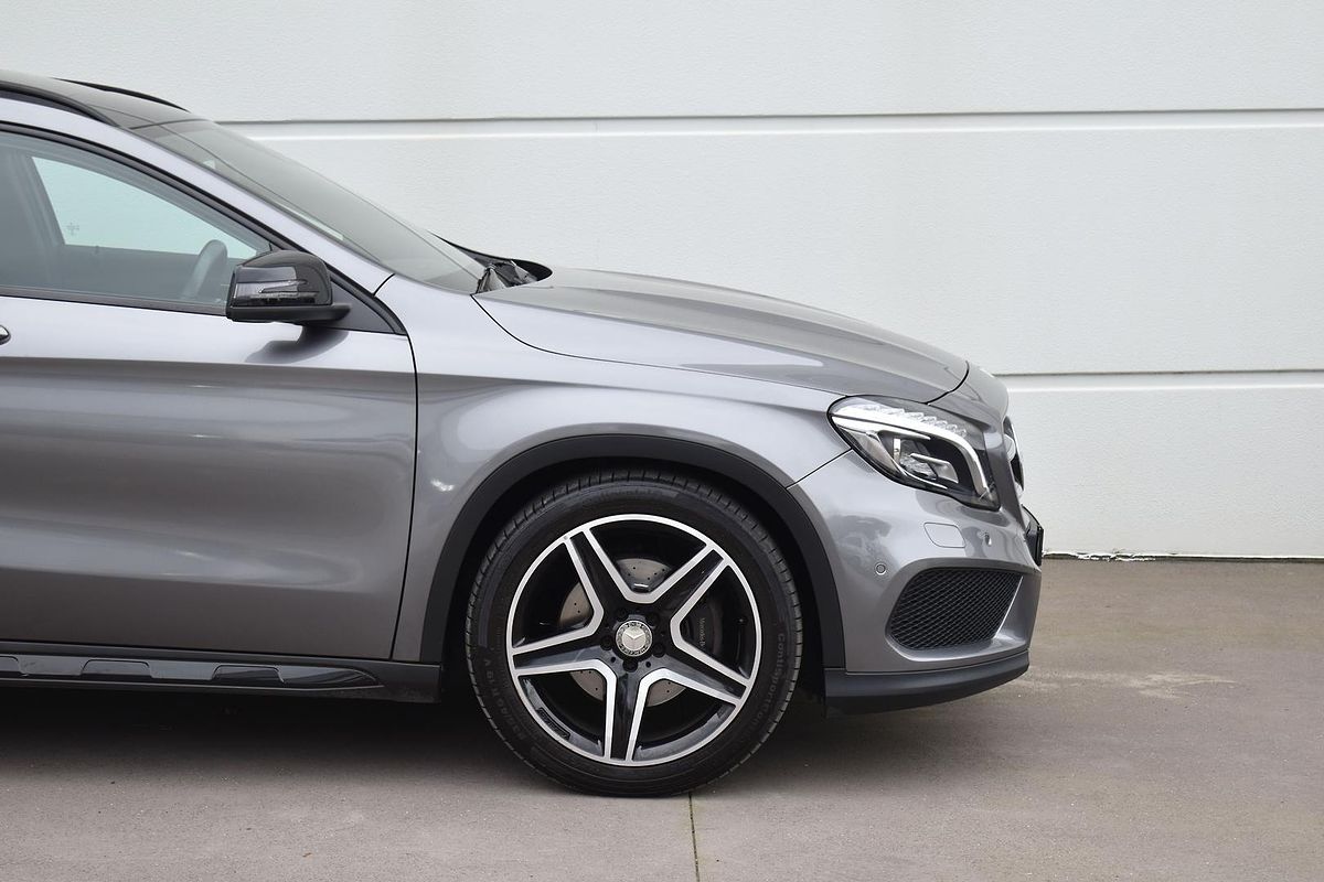 2015 Mercedes-Benz GLA-Class GLA250 X156