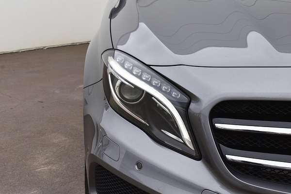 2015 Mercedes-Benz GLA-Class GLA250 X156