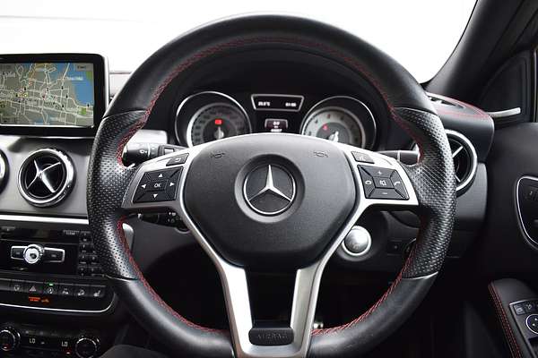 2015 Mercedes-Benz GLA-Class GLA250 X156