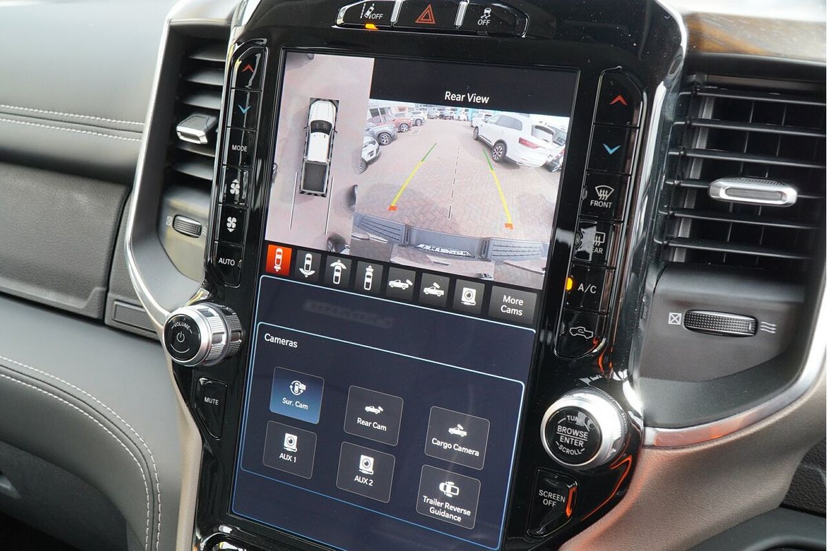2024 RAM 2500 Laramie DJ 4X4